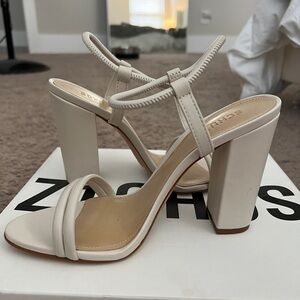 Schutz Women's Cream Heeled Sandals